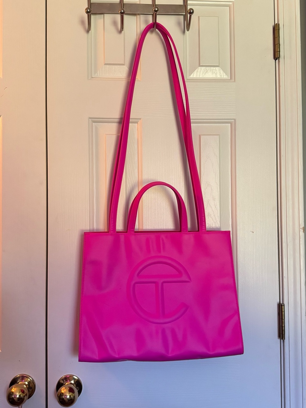 “Azalea” Hot Pink Women's Telfar Bag size M